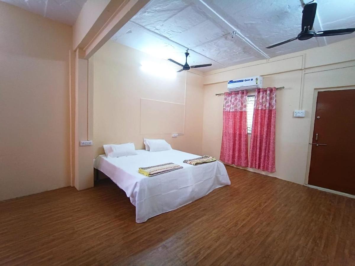 Nain Guest House Удджайн Экстерьер фото